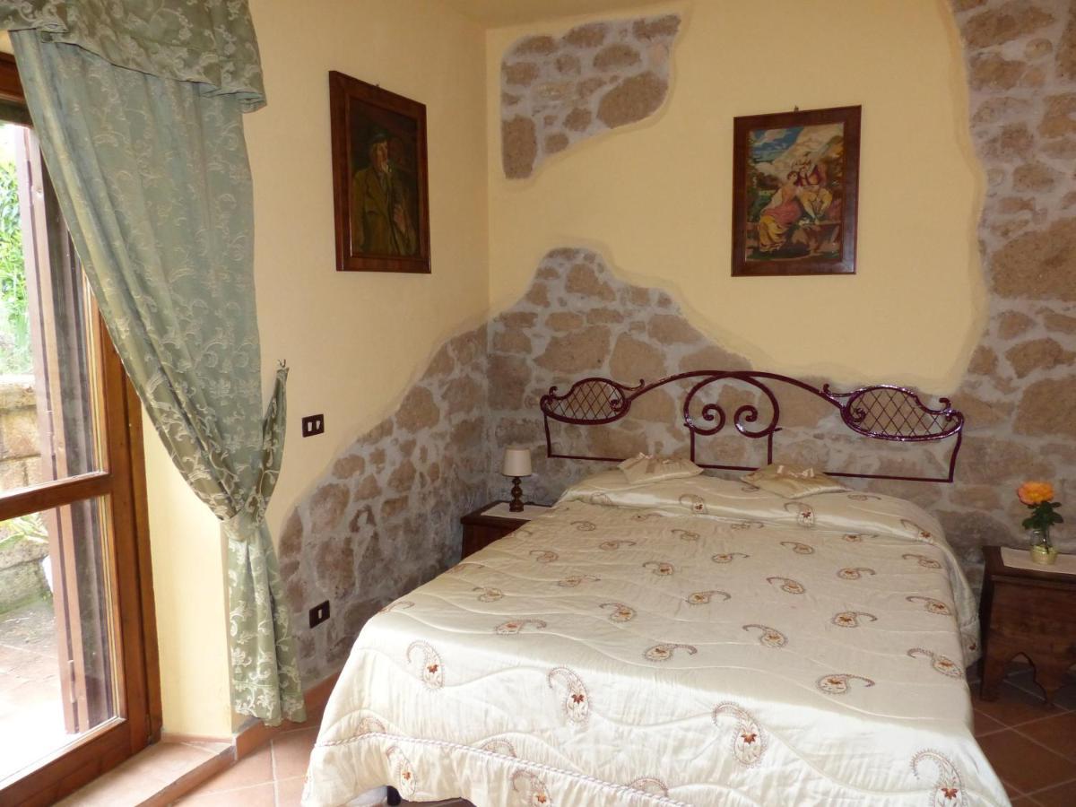 Casale San Pietro Bed & Breakfast Otricoli Ngoại thất bức ảnh